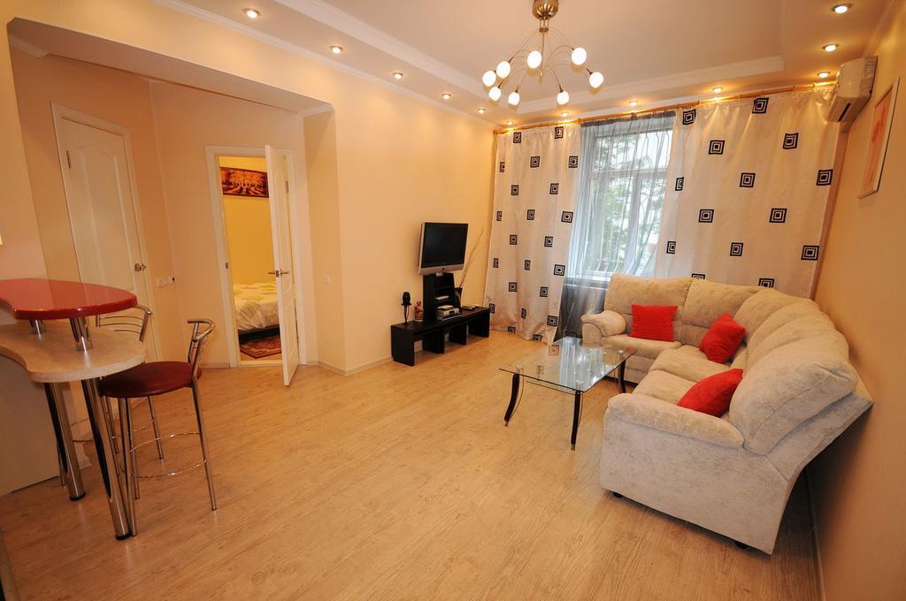 Wonderful Apartment On Street Stefan Cel Mare 132 Кишинёв Экстерьер фото